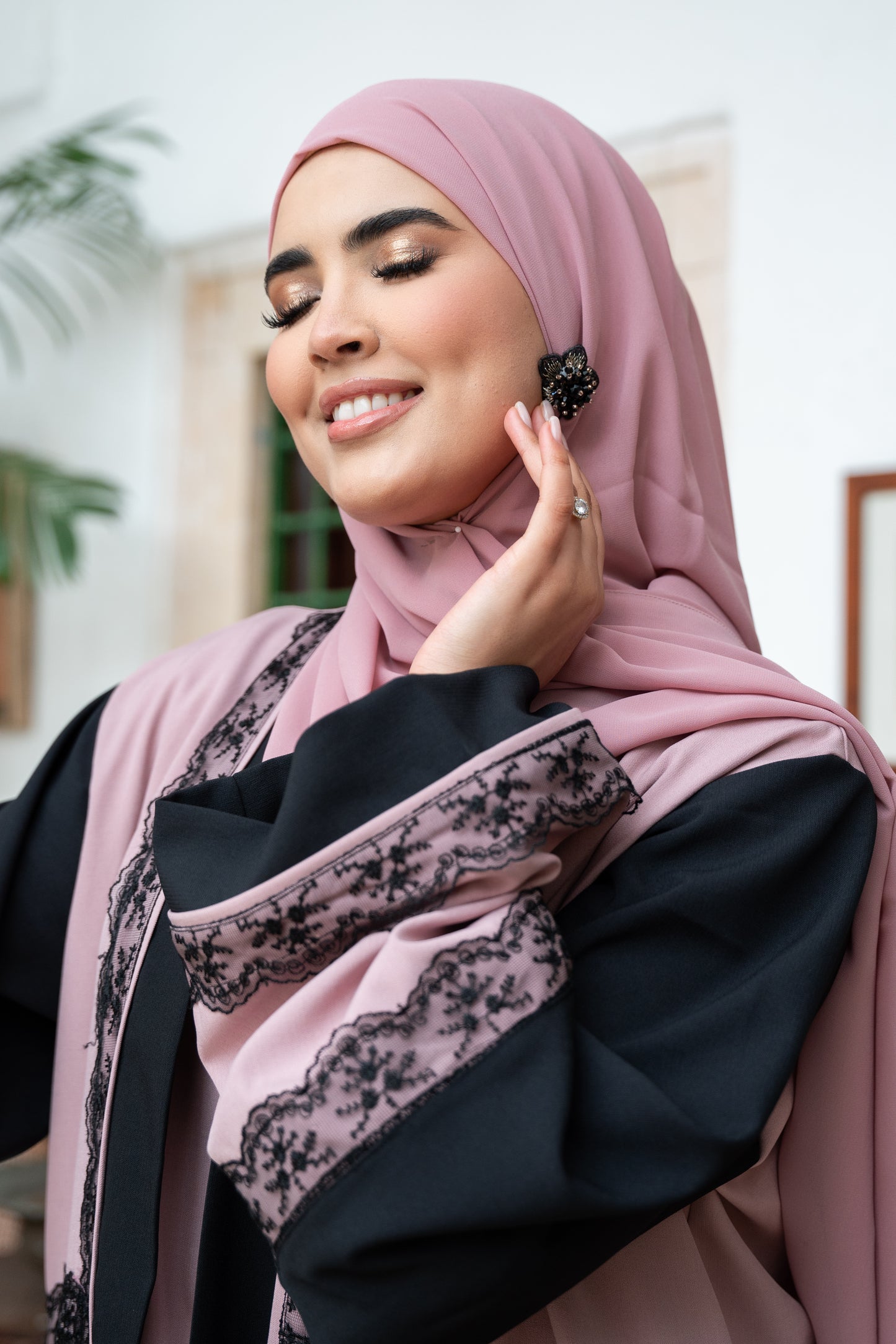 Abaya jouri
