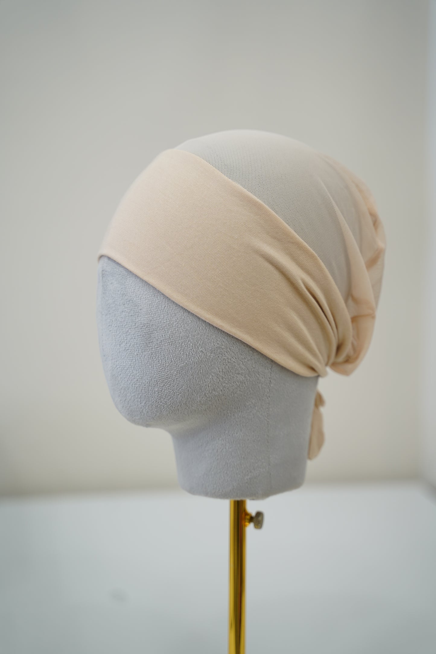 Bonnet tulle LV