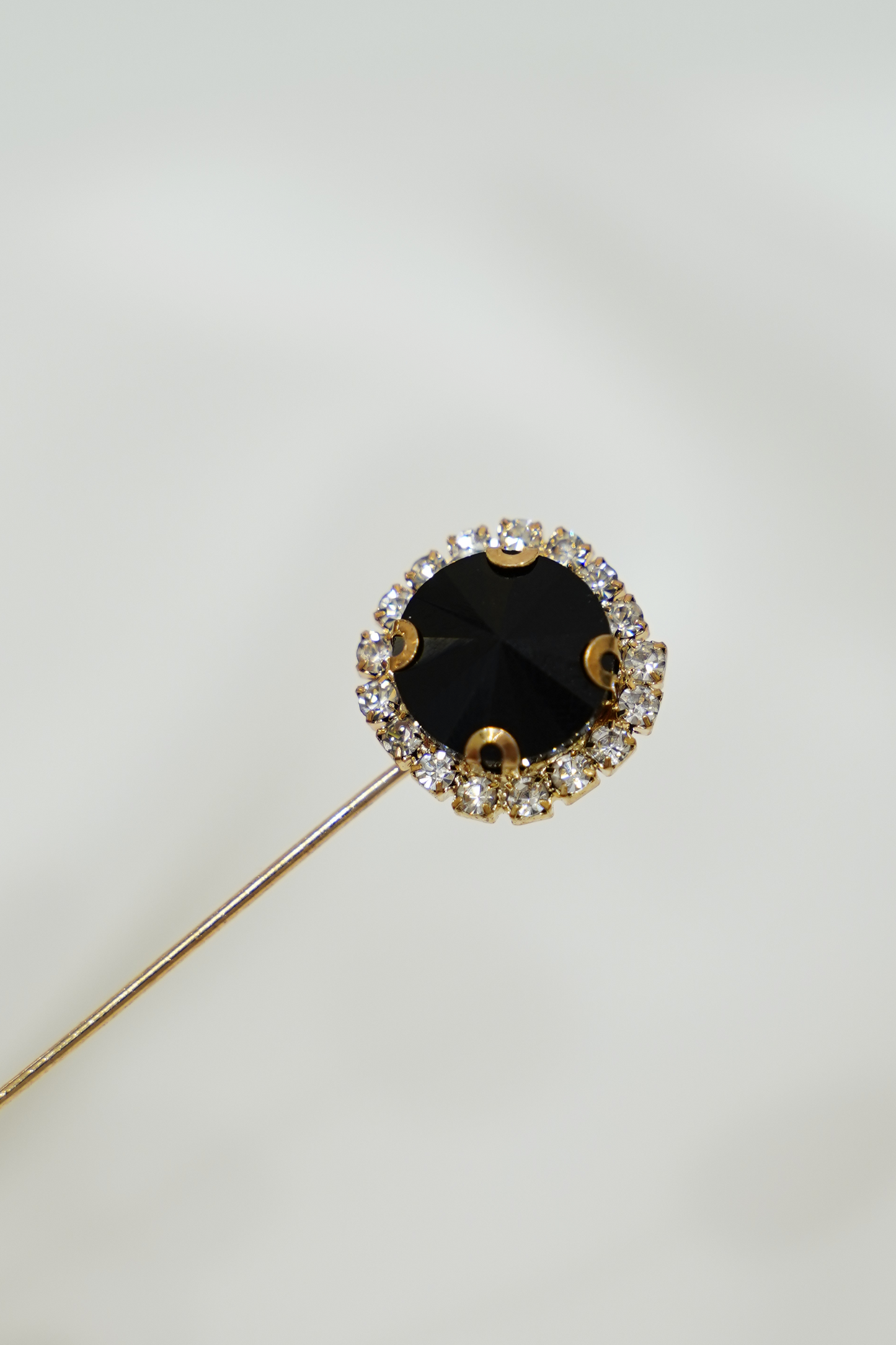 Broche diamant/perle pour foulard