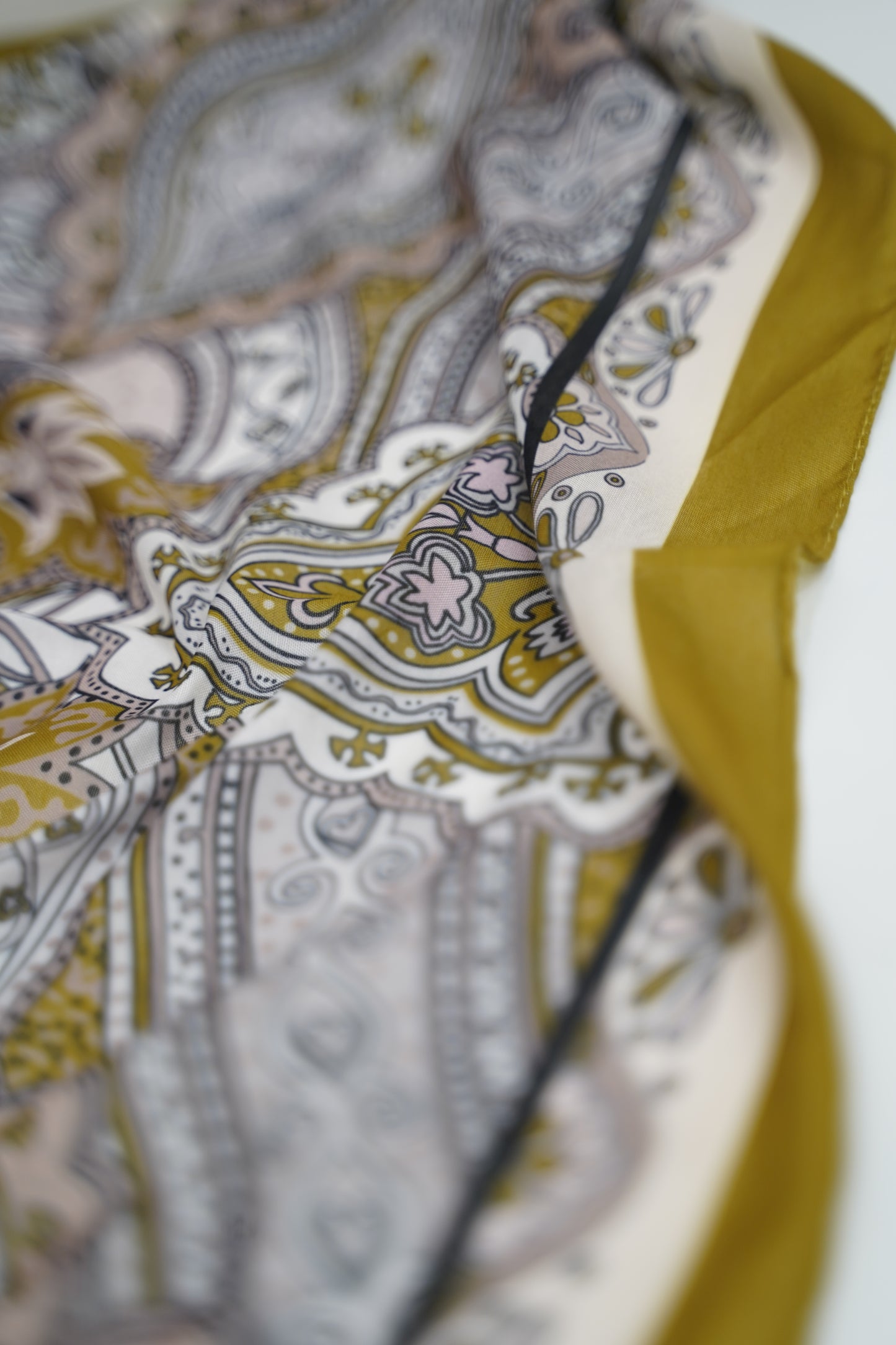 Foulard imprimé 1,85cm/80cm