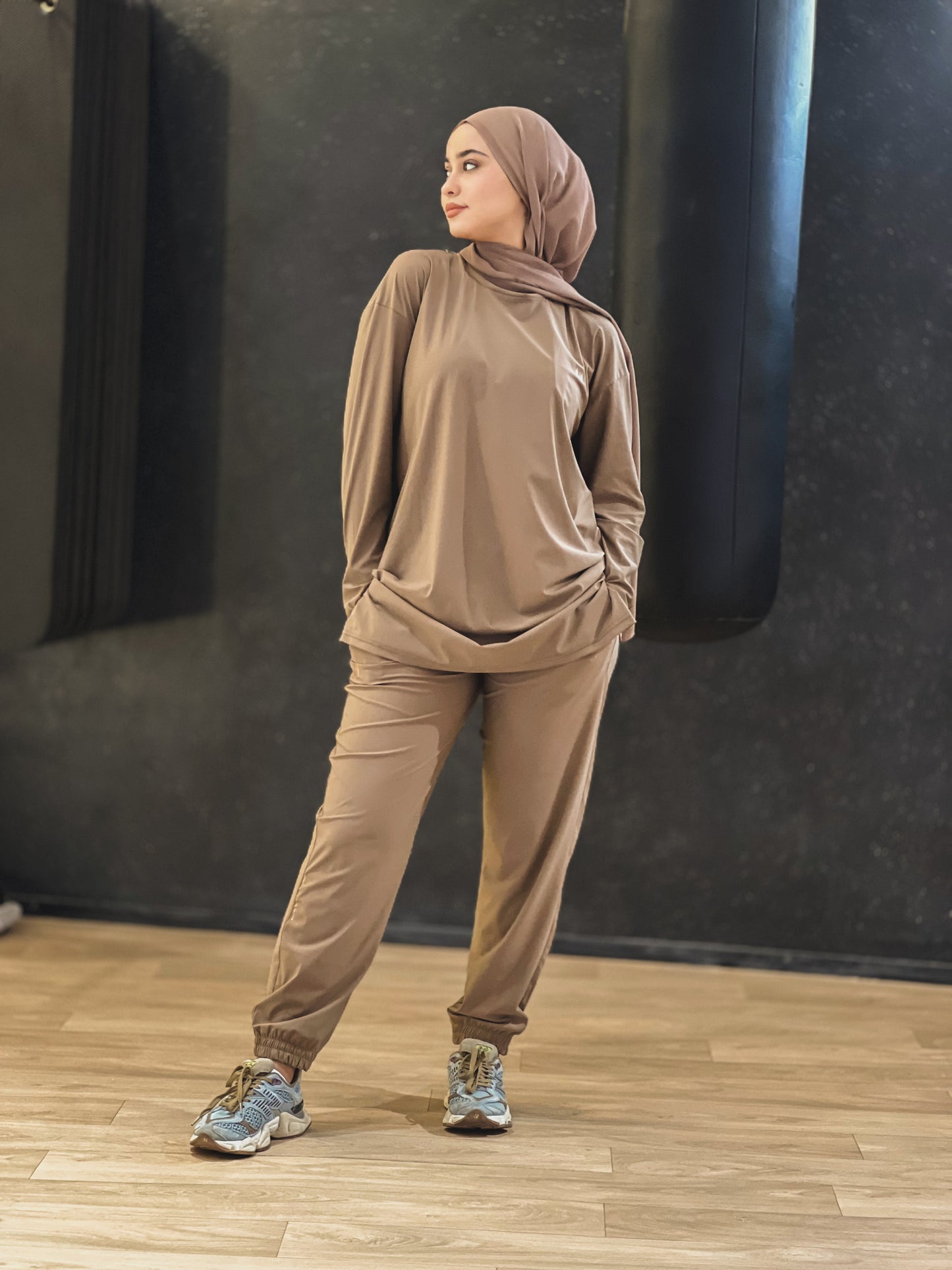 SET SPORTSWEAR BS