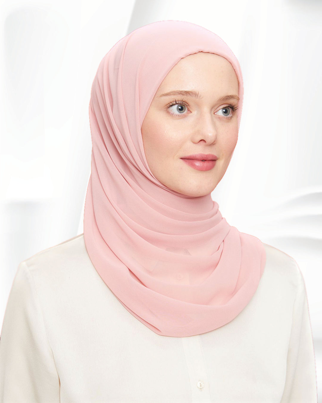FOULARD CHIFFON AVEC BONNET EN COTON INTÉGRÉ