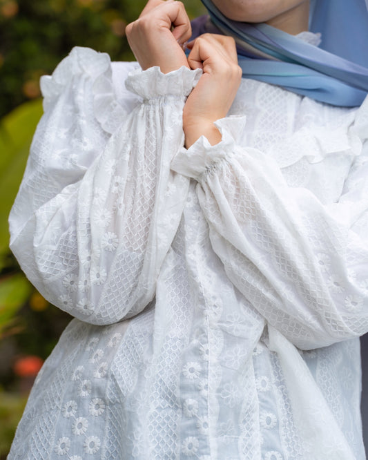 Blouse En Broderie Anglaise Romantique