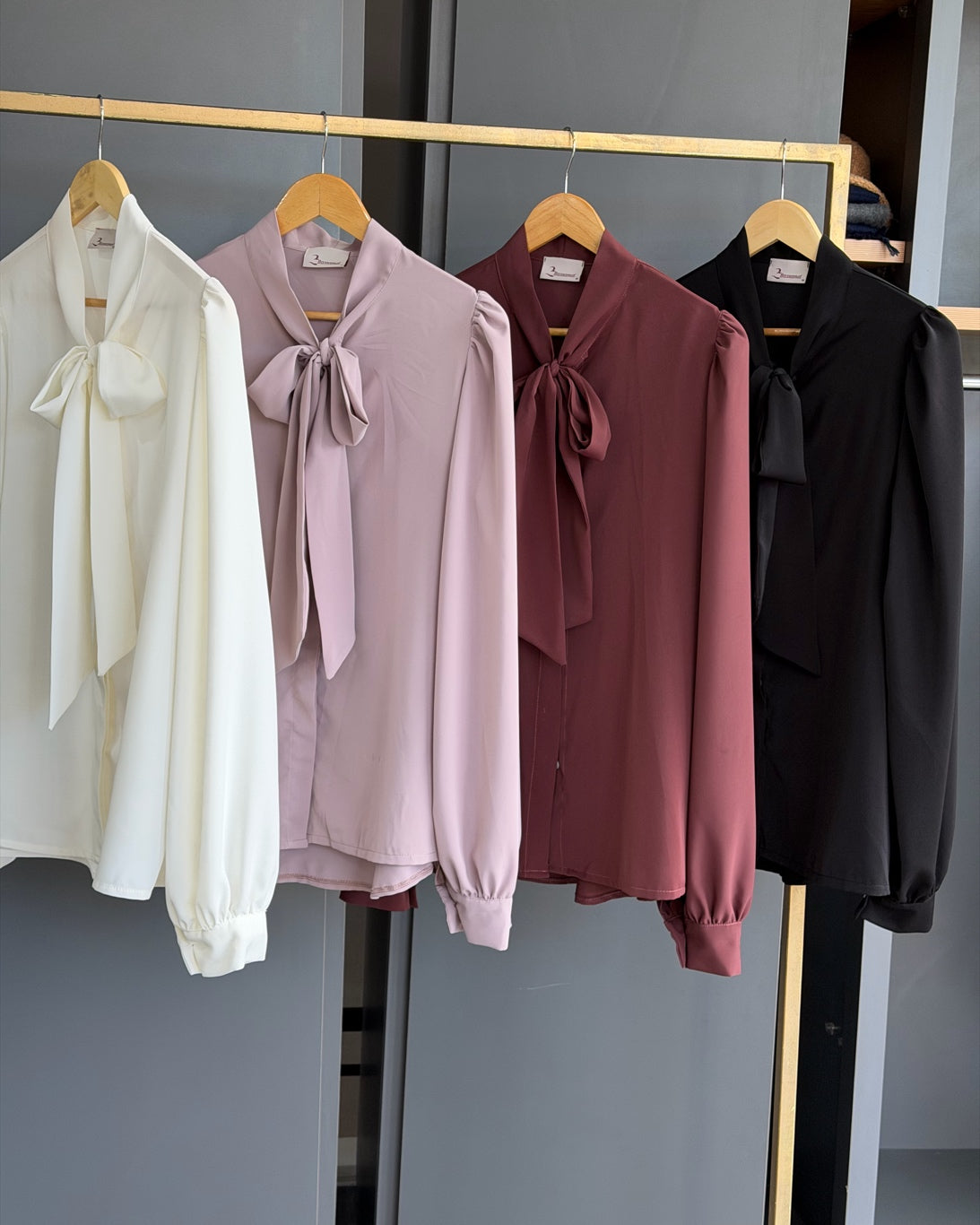 Chemise À Noeud